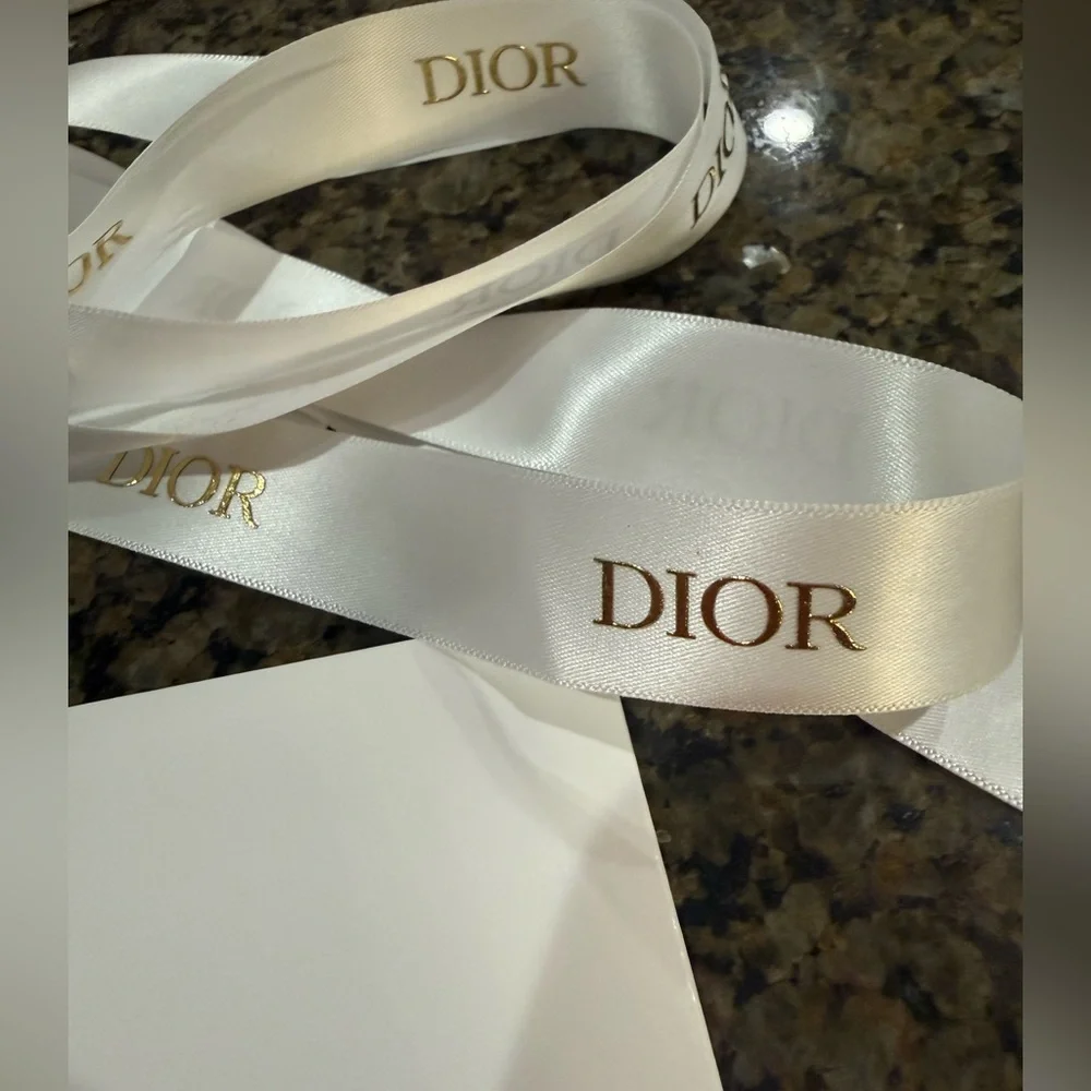 NEW. Authentic DIOR gift wrap set: bag, ribbon, tissue paper, cards + envelope